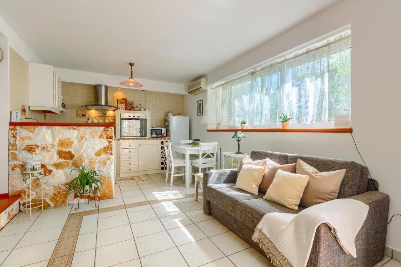 Apartments Meri Трогир Екстериор снимка