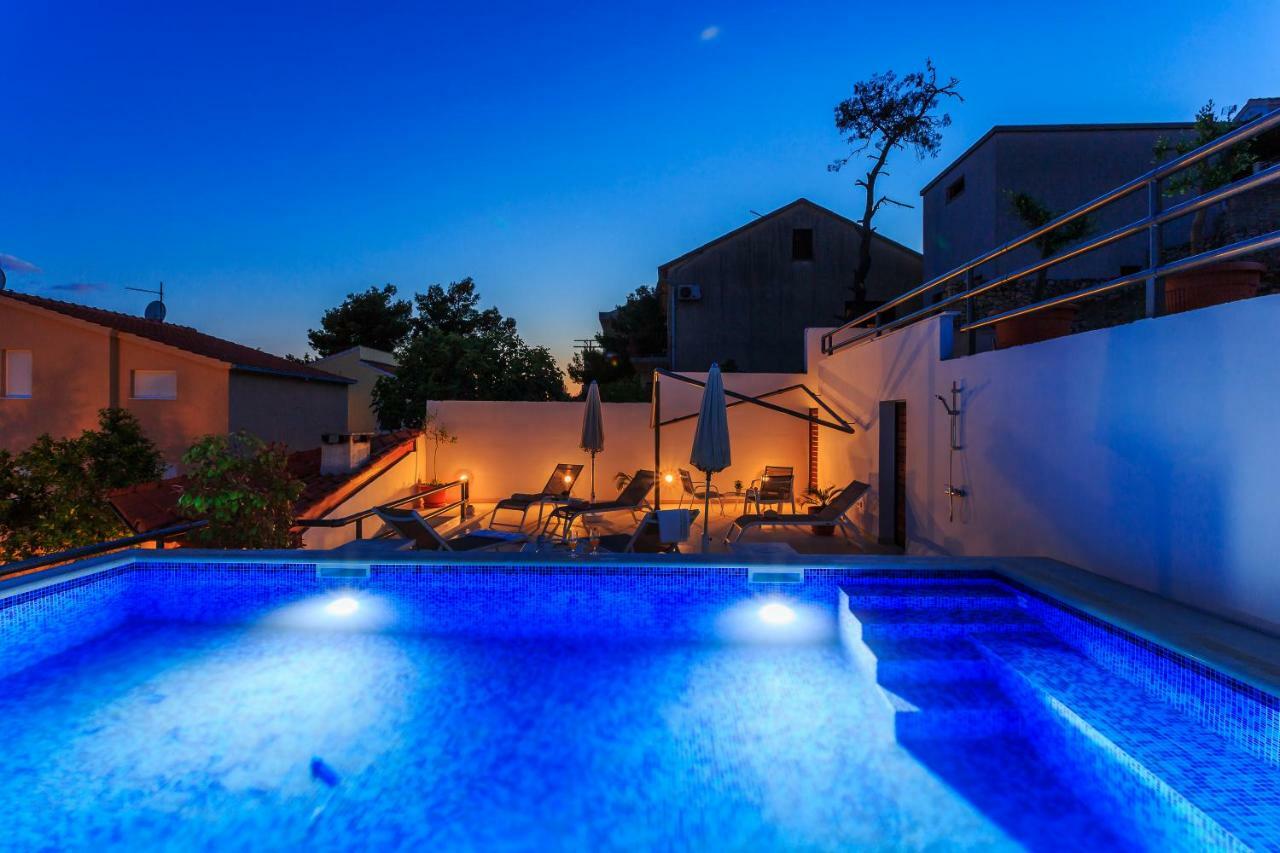 Apartments Meri Трогир Екстериор снимка