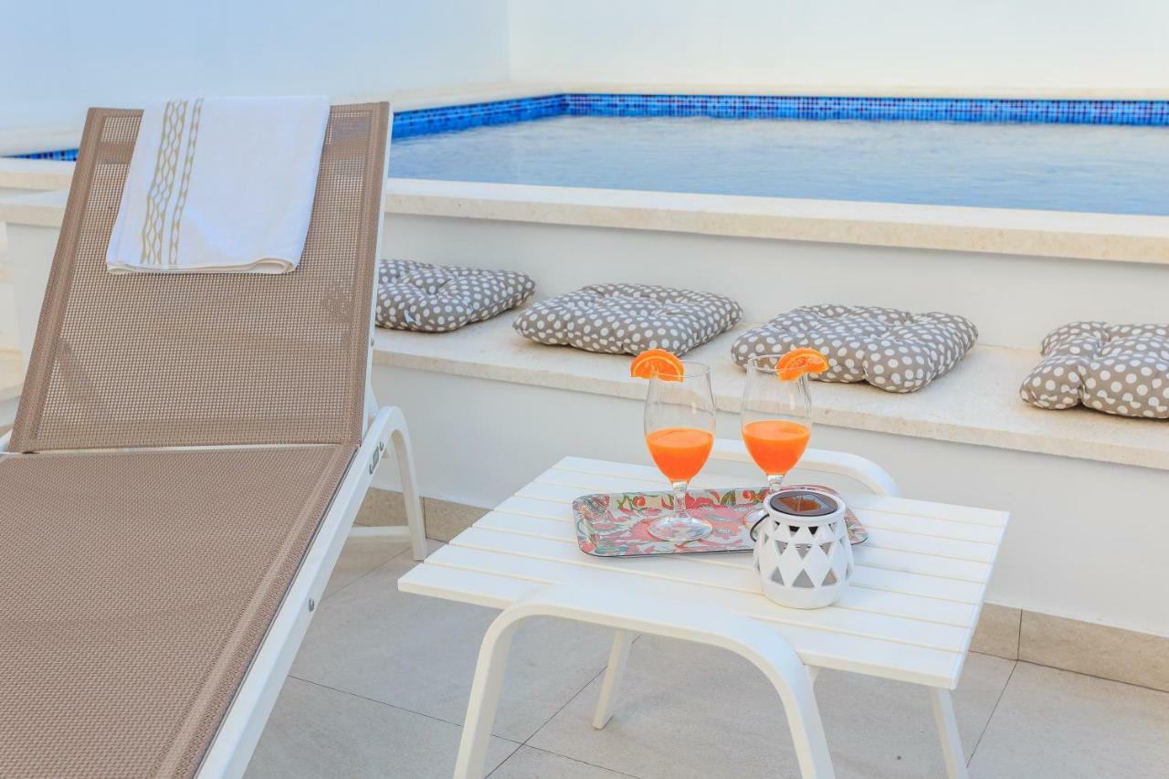 Apartments Meri Трогир Екстериор снимка