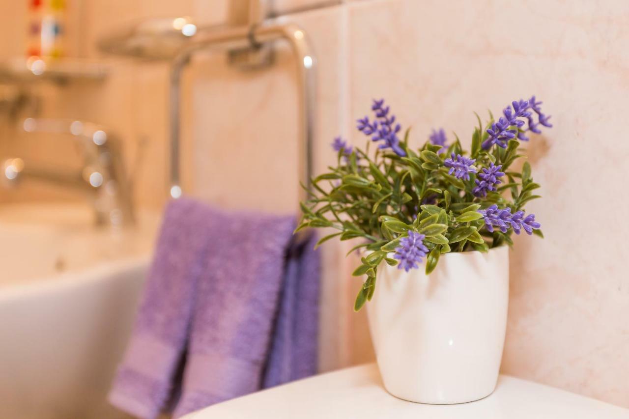 Apartments Meri Трогир Екстериор снимка